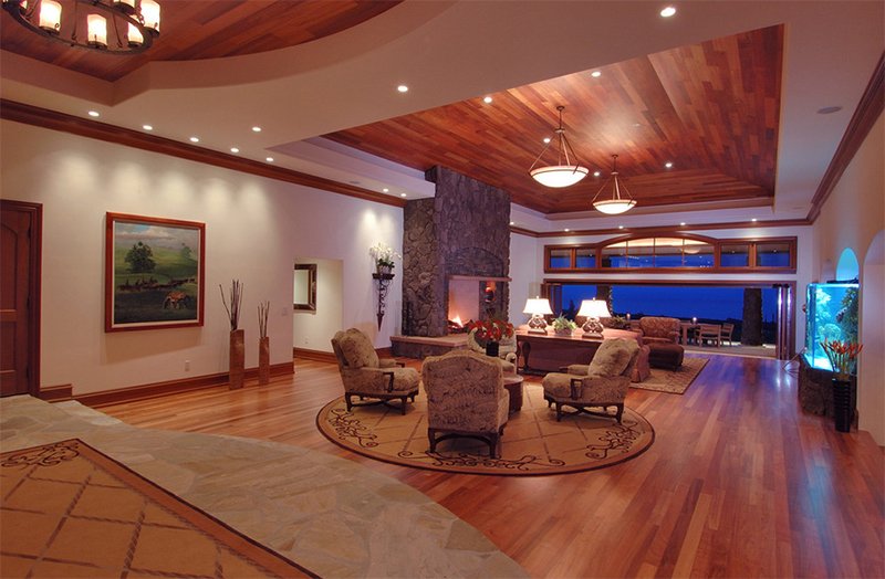 23 Living Rooms With Wooden Ceilings Exuding A Warm Aura