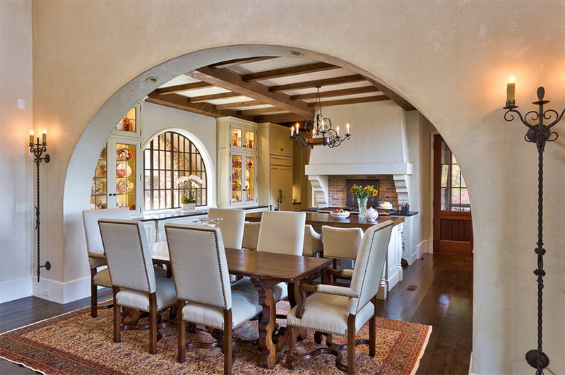 Square Arch Between Living Room And Dining Room