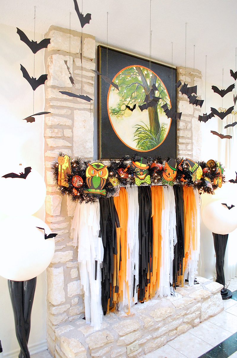 Halloween Mantel Makeover