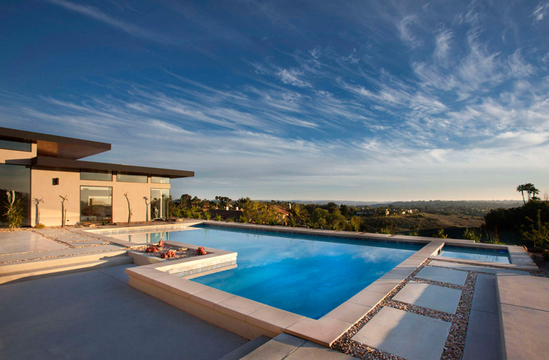 California House pool