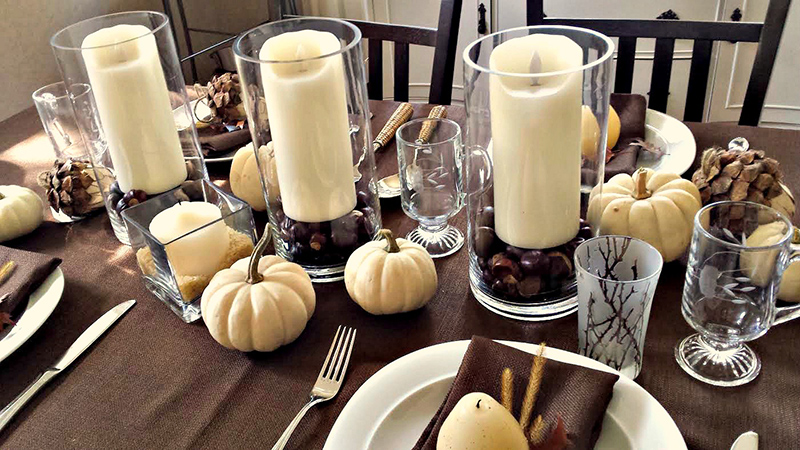 Thanksgiving table a great first impression