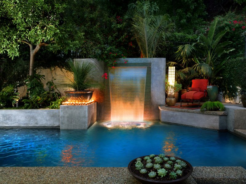 20 Gorgeous Planters By The Swimming Pool Home Design Lover