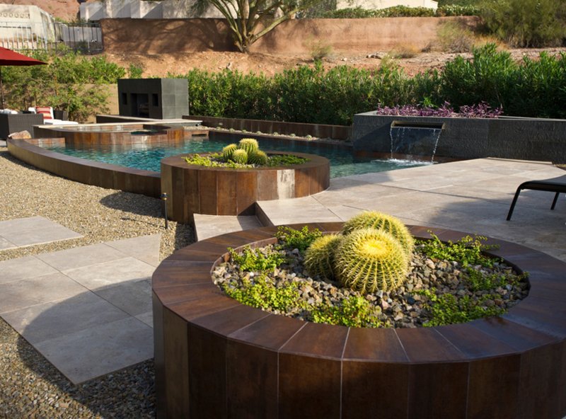 circular planters