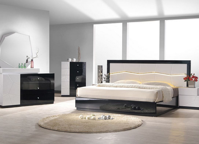 20 Crisp Modern Condo Bedroom Furniture for Uncluttered Look