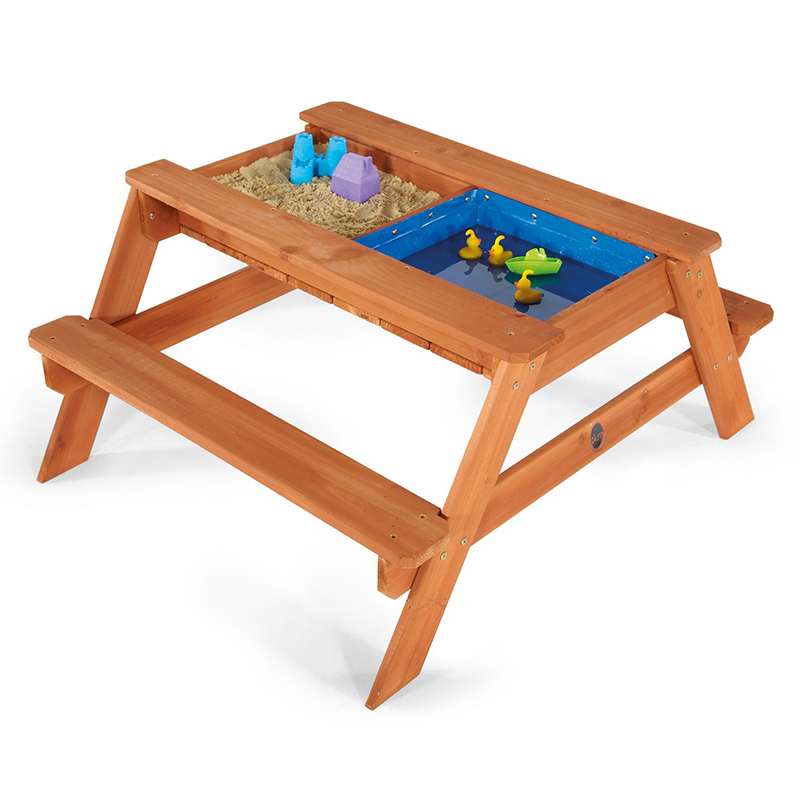 sand and water picnic table