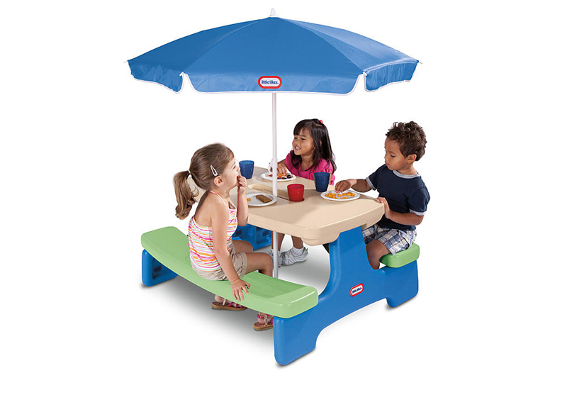 kids picnic table