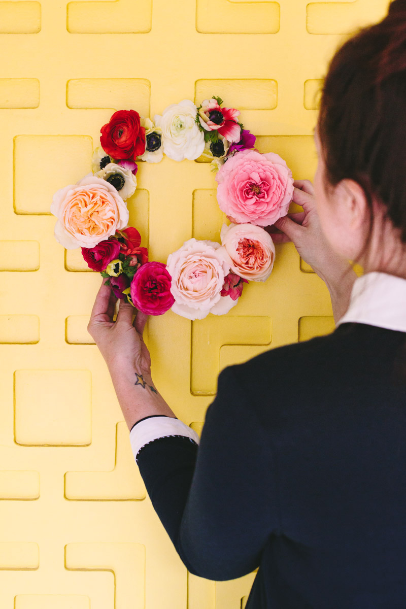 Geometric Floating Flower Wreath DIY