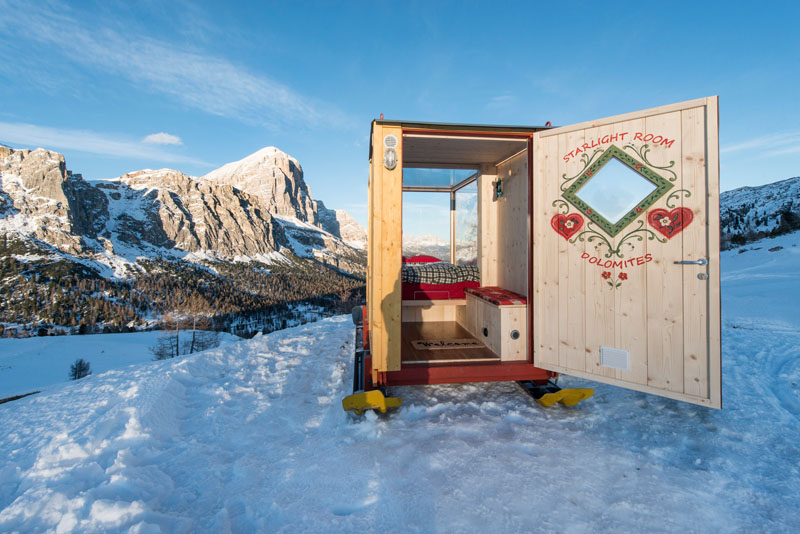 Starlight Room cabin ski