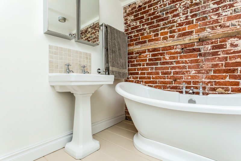 20 Awesome Brick Walls In The Bathroom Home Design Lover