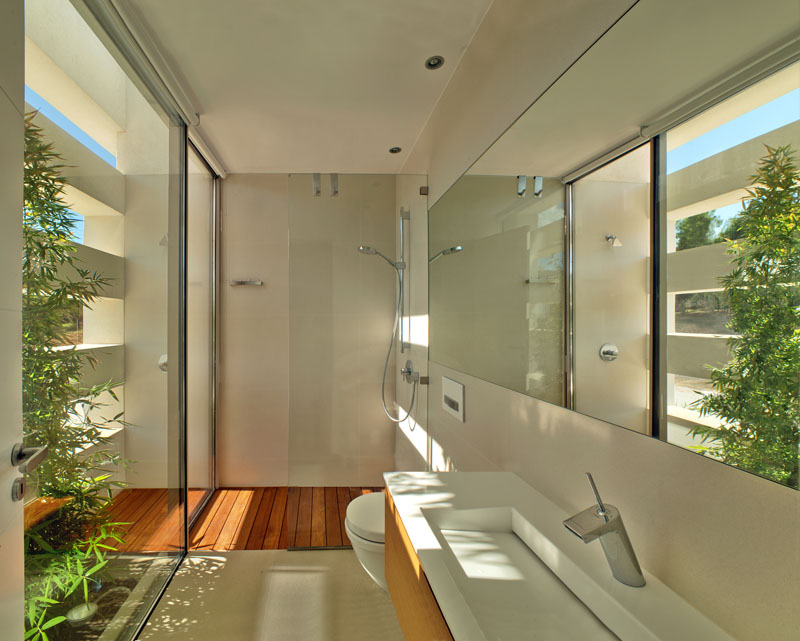 Hayes Road Home shower