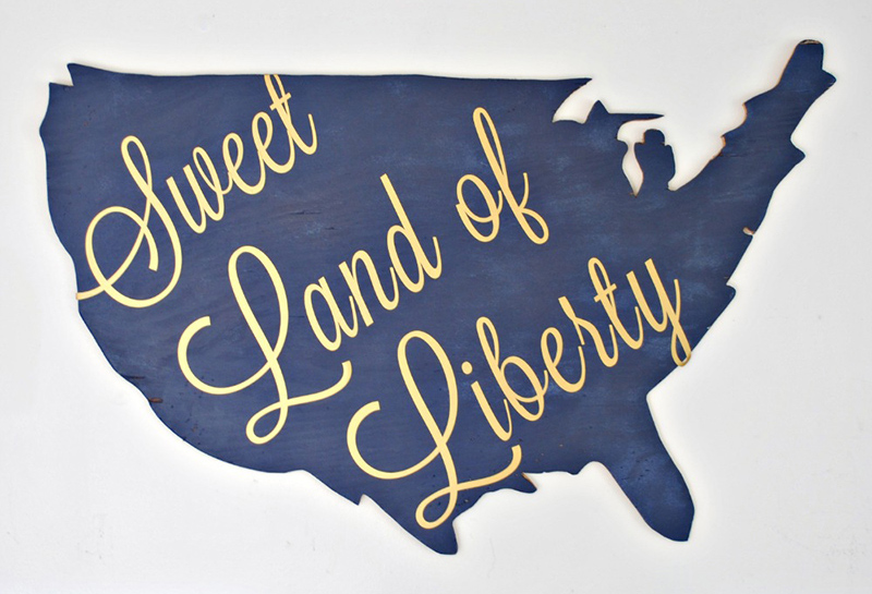 DIY Patriotic Wall Art