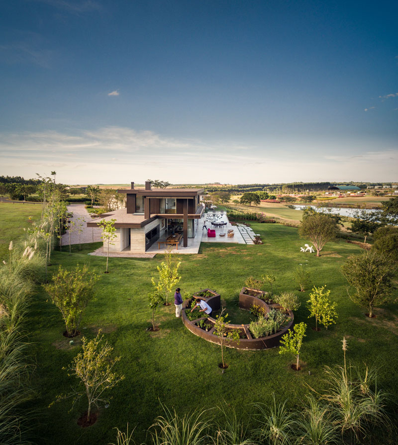 Fazenda Boa Vista garden