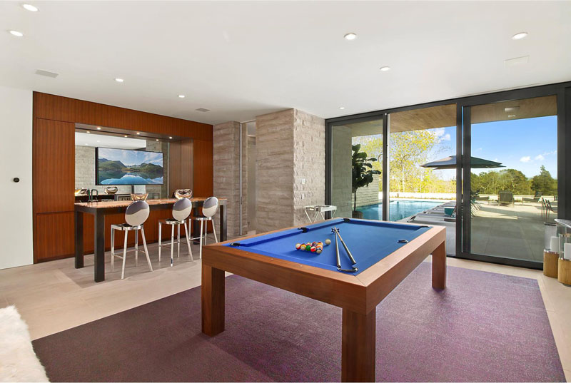 Hamptons Residence games room