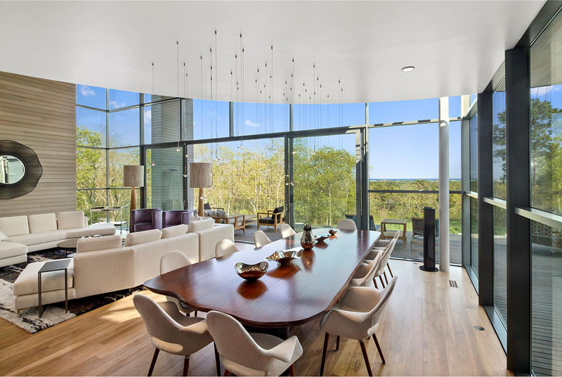 Hamptons Residence dining table