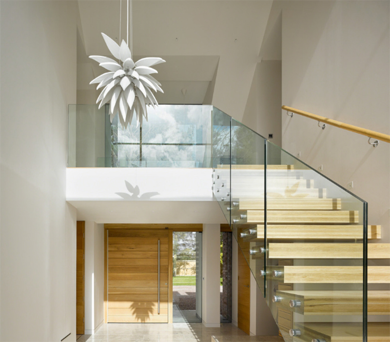 Glass Balustrades For Indoors Outdoors Express Toughening