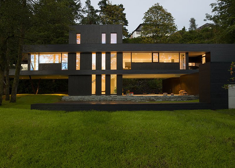 20 Unique Black Modern Homes You Ll Admire Home Design Lover