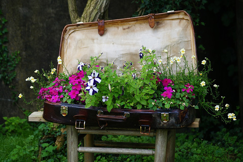 20 DIY Flower Bed Ideas For Your Garden Home Design Lover   15 Luggage Garden 