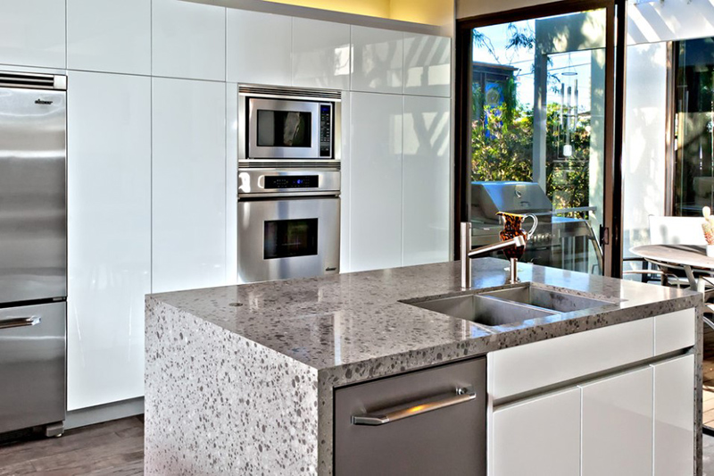 San Diego Contemporary Kitchen