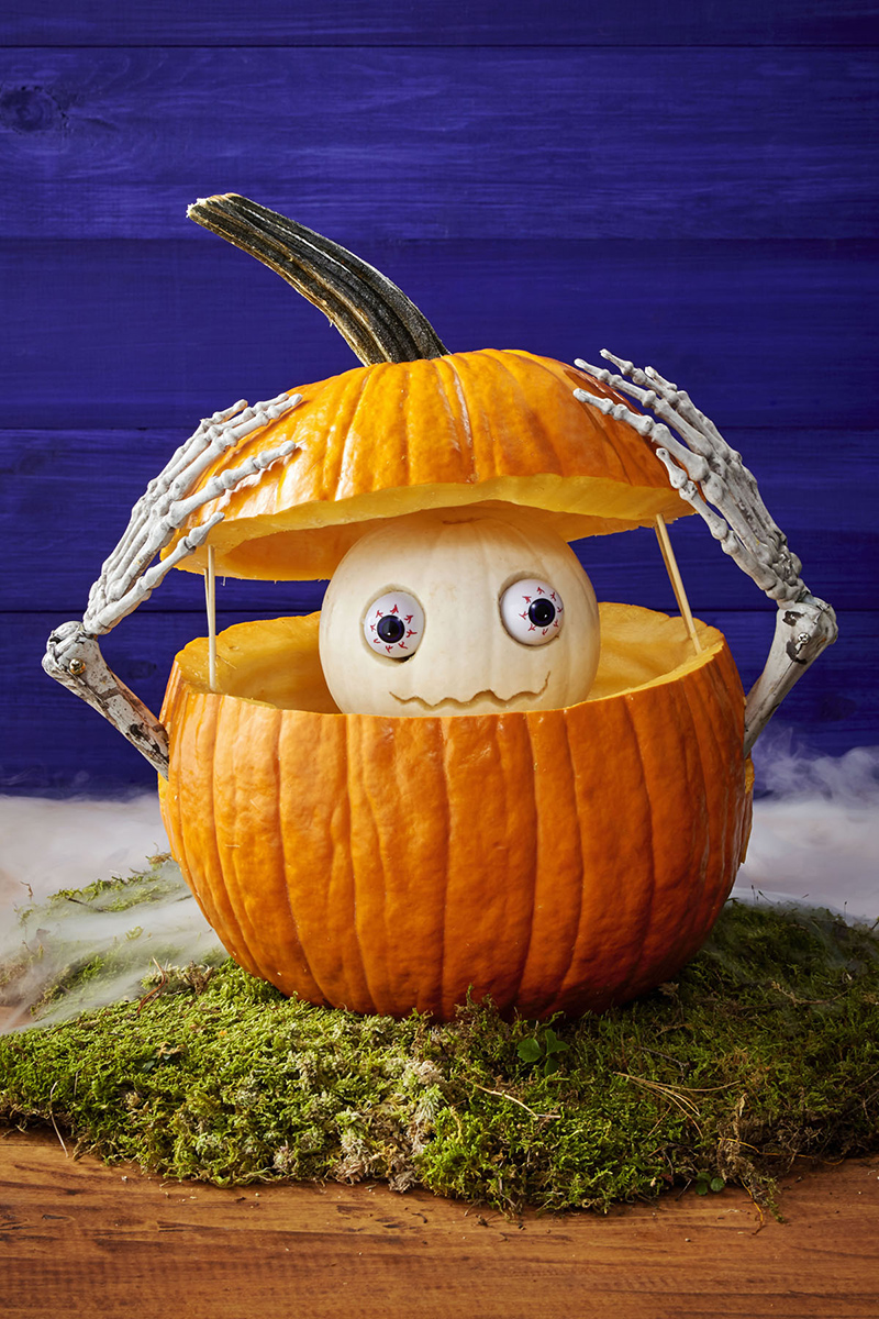 20 Easy DIY Carved Pumpkins for Your Halloween Decor | Home Design Lover