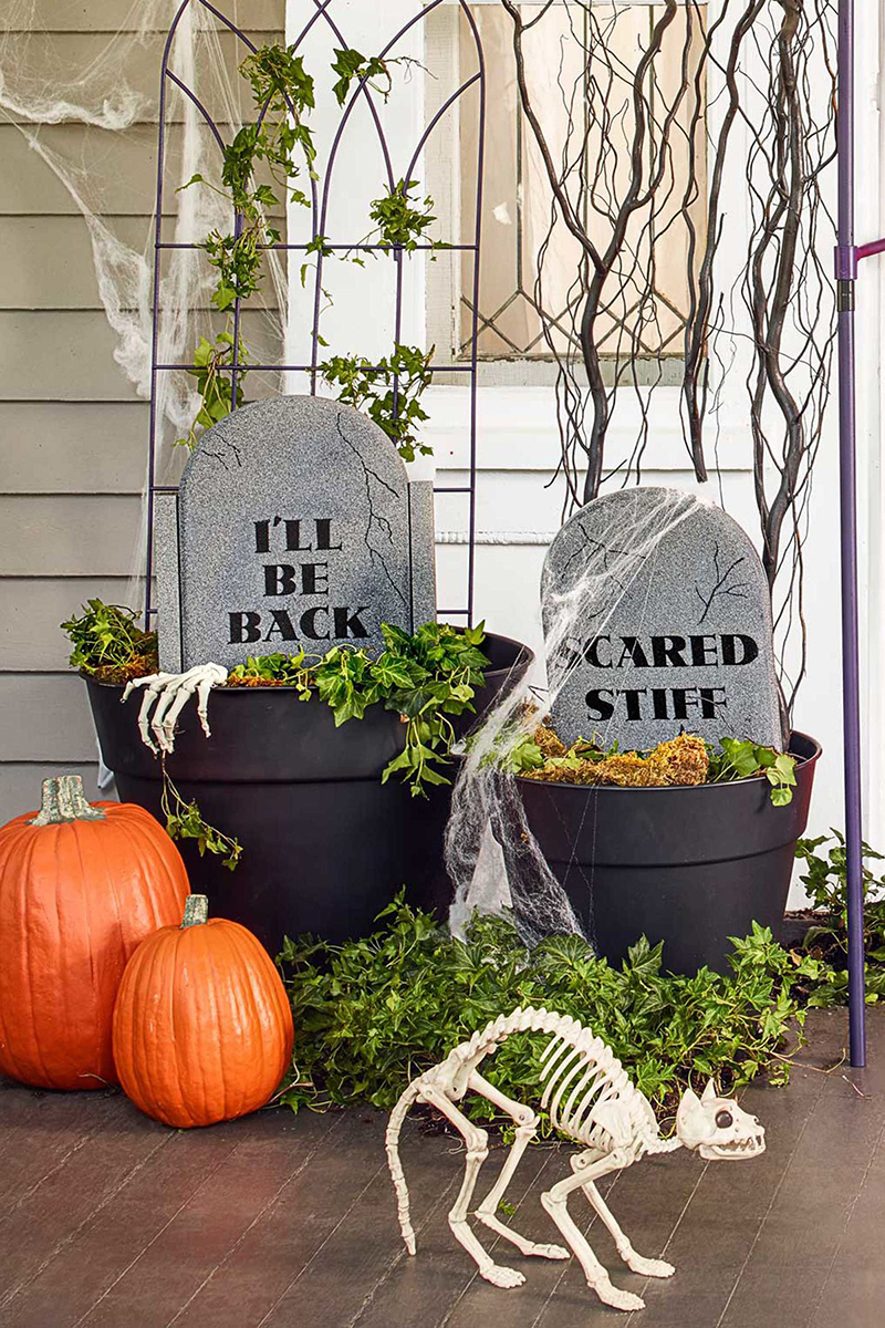 20 Fun And Spooky Halloween Porch Decorating Ideas Koby Kepert   8 Halloween Diy Stones 